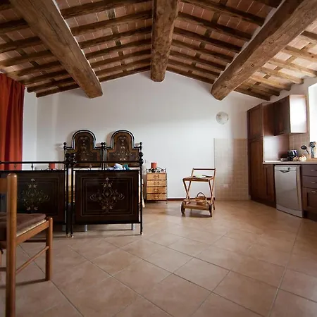 Hermitage Holidays * Gallicano