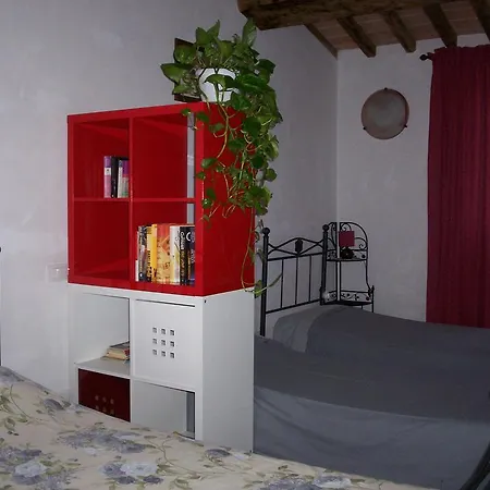 Hermitage Holidays Apartment Gallicano