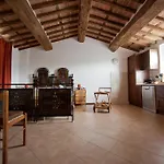 Hermitage Holidays * Gallicano